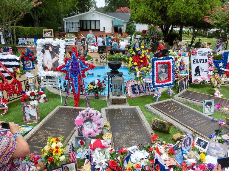 Elvis Week Graceland tour og besøgscenter Roadtrips i USA & Canada