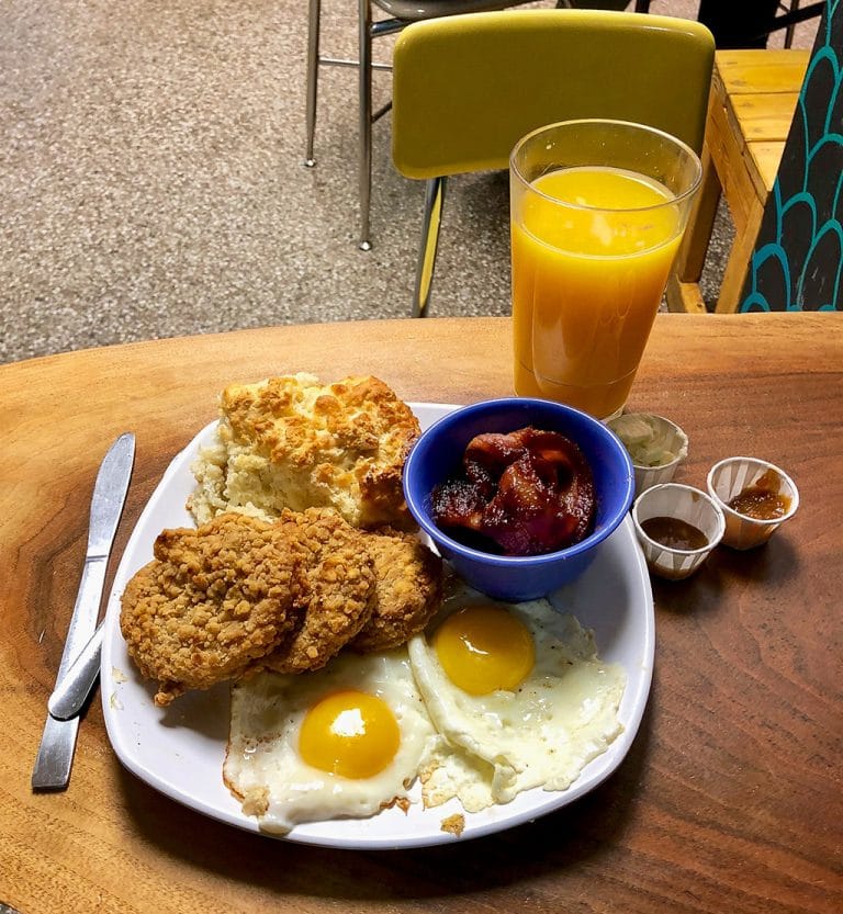 Southern morgenmad i Asheville